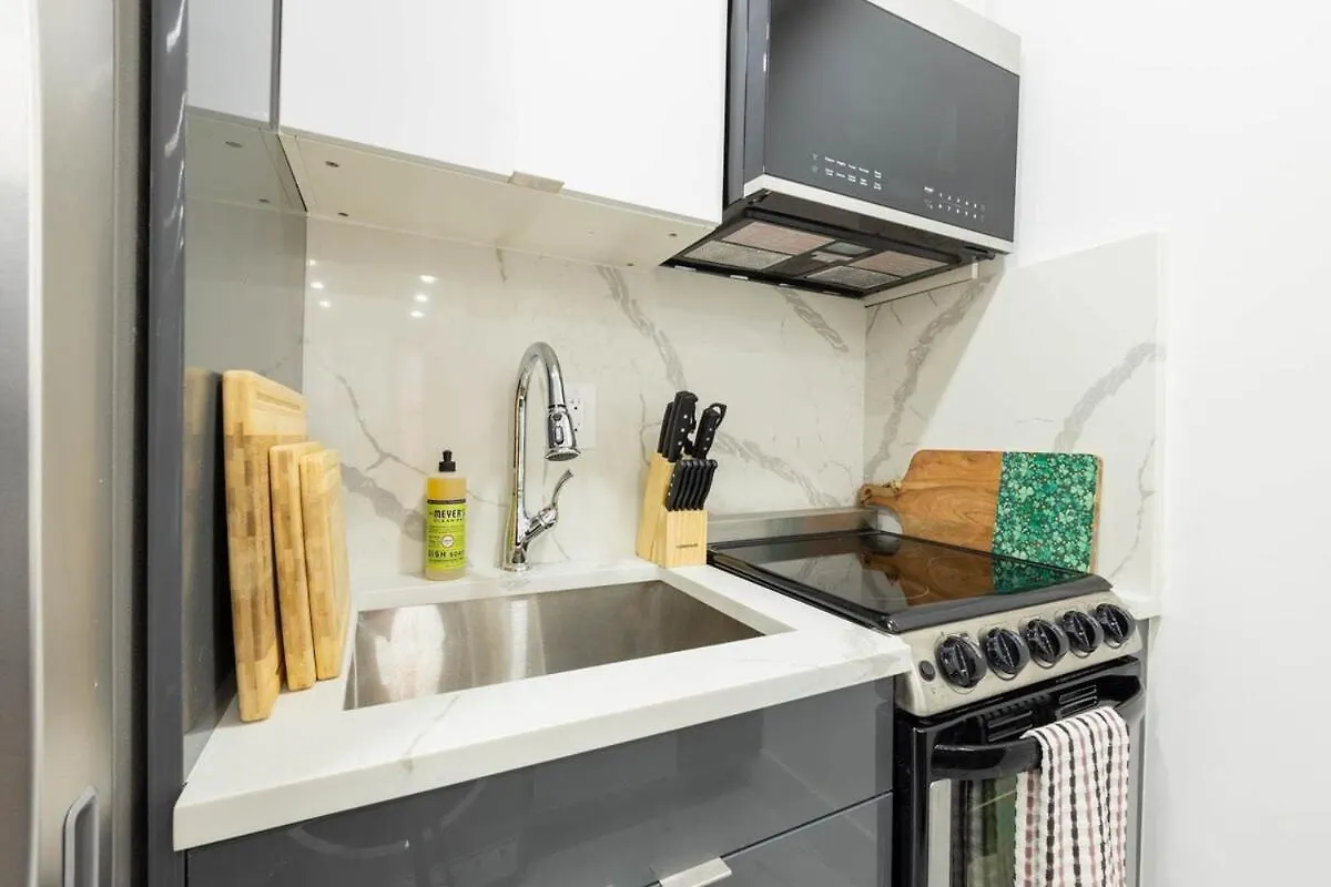 1597-13 I Brand New Studio Prime Upper East Nowy Jork Apartament