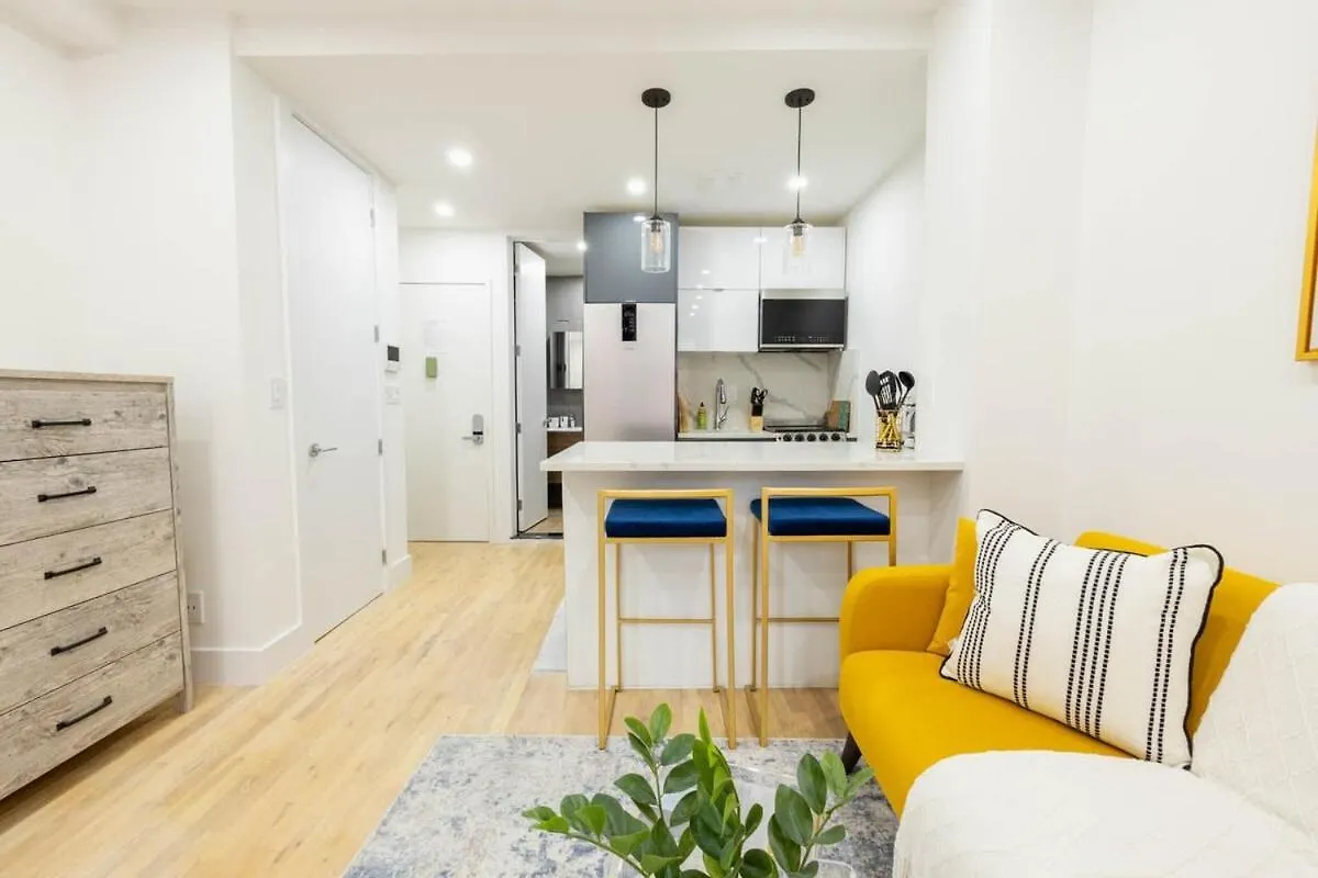 Apartment 1597-13 I Brand New Studio Prime Upper East New York