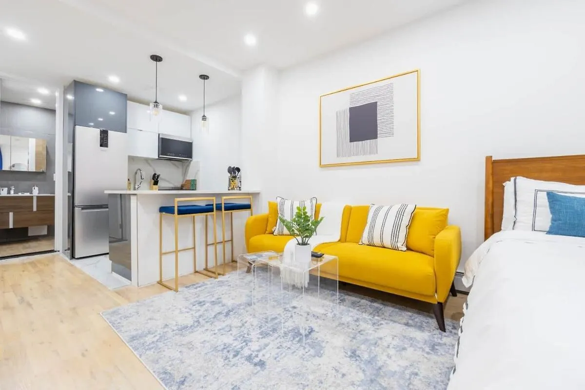 1597-13 I Brand New Studio Prime Upper East New York